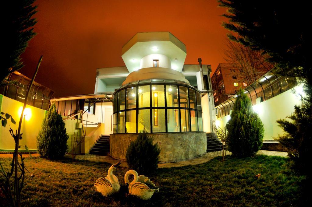 Hotel Relax Тбілісі Екстер'єр фото